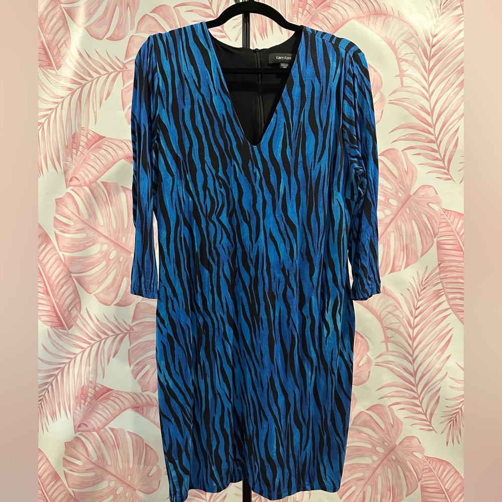 Karen Kane Blue Animal Print Dress 3/4 Sleeves Stretch